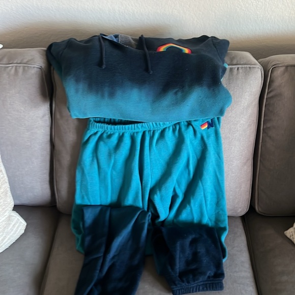 Aviator Nation Tops - Aviator Nation Tye Die Sweat Set Size L